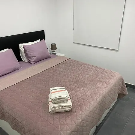 Apartment Cozy Apartment, Very Fresh At