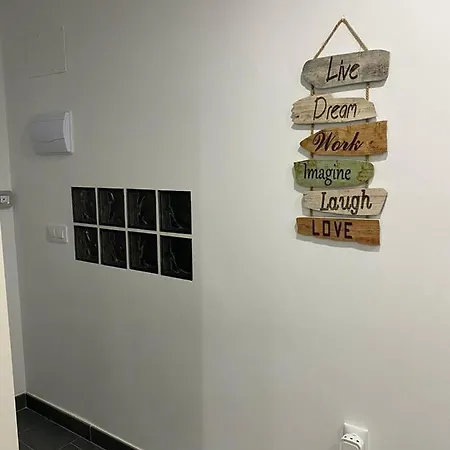 Cozy Apartment, Very Fresh At *