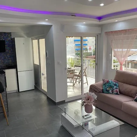 Cozy Apartment, Very Fresh At